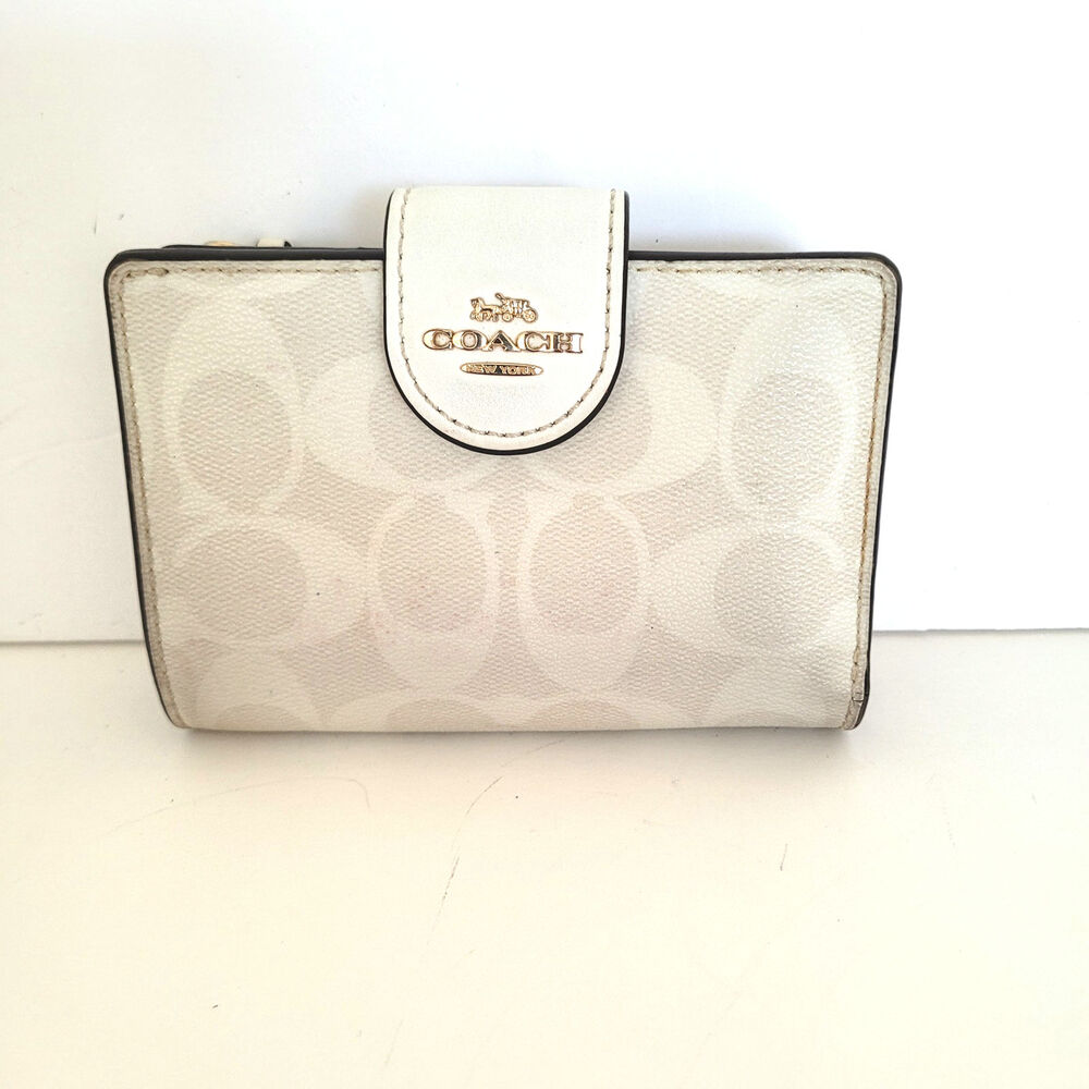 Coach Wallet Crossgrain Leather Monogram White Brown Medium Bifold Logo Compact
